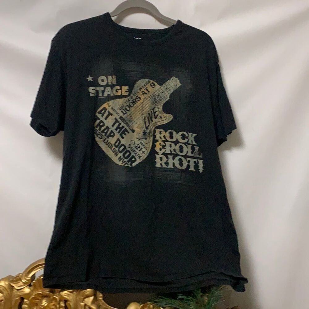 GAP GRAPHIC BAND TEE ROCK ROLL RIOT SIZE XXL
